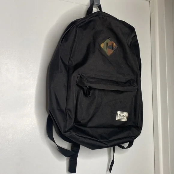 Herschel Supply Co Heritage Mid Volume Backpack with Camo